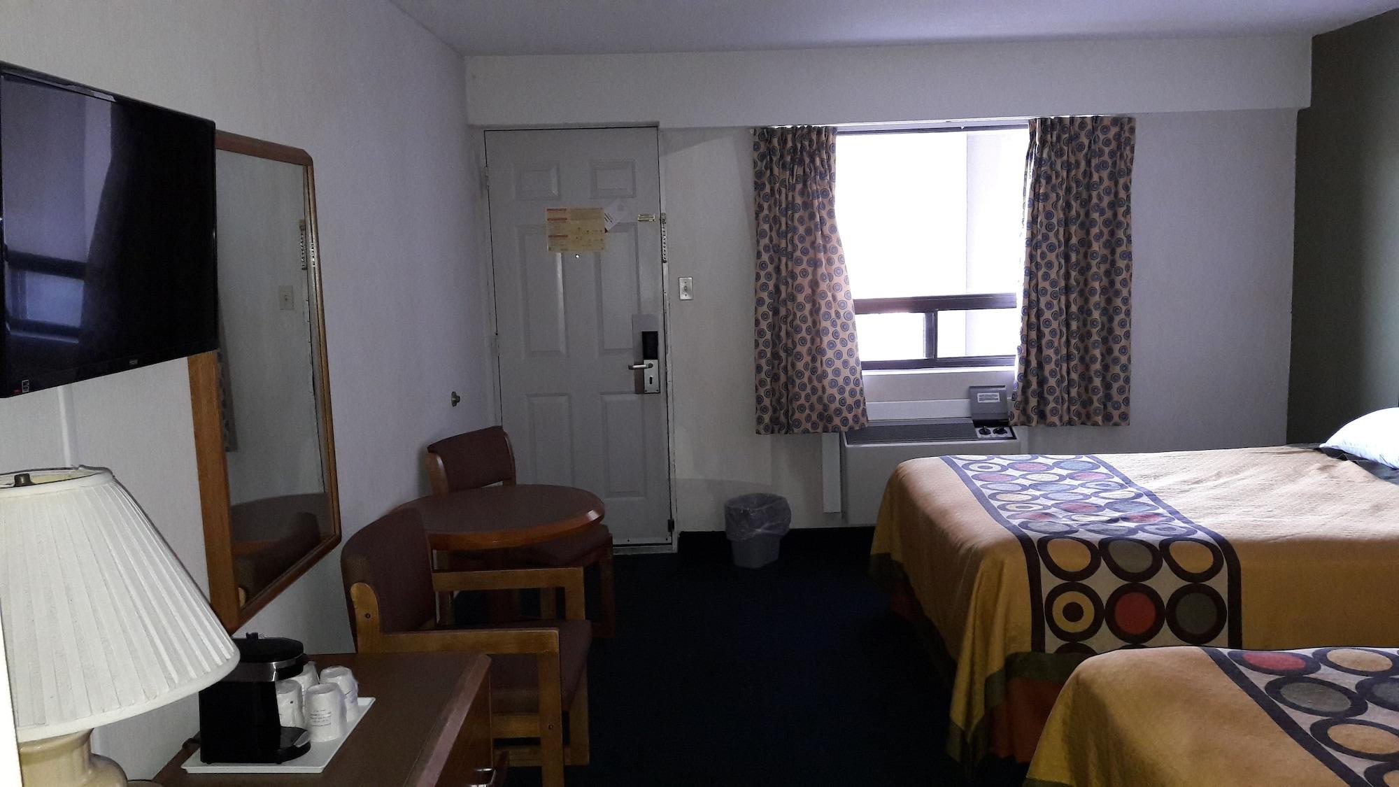 Super 8 By Wyndham Niagara Falls North Exterior photo
