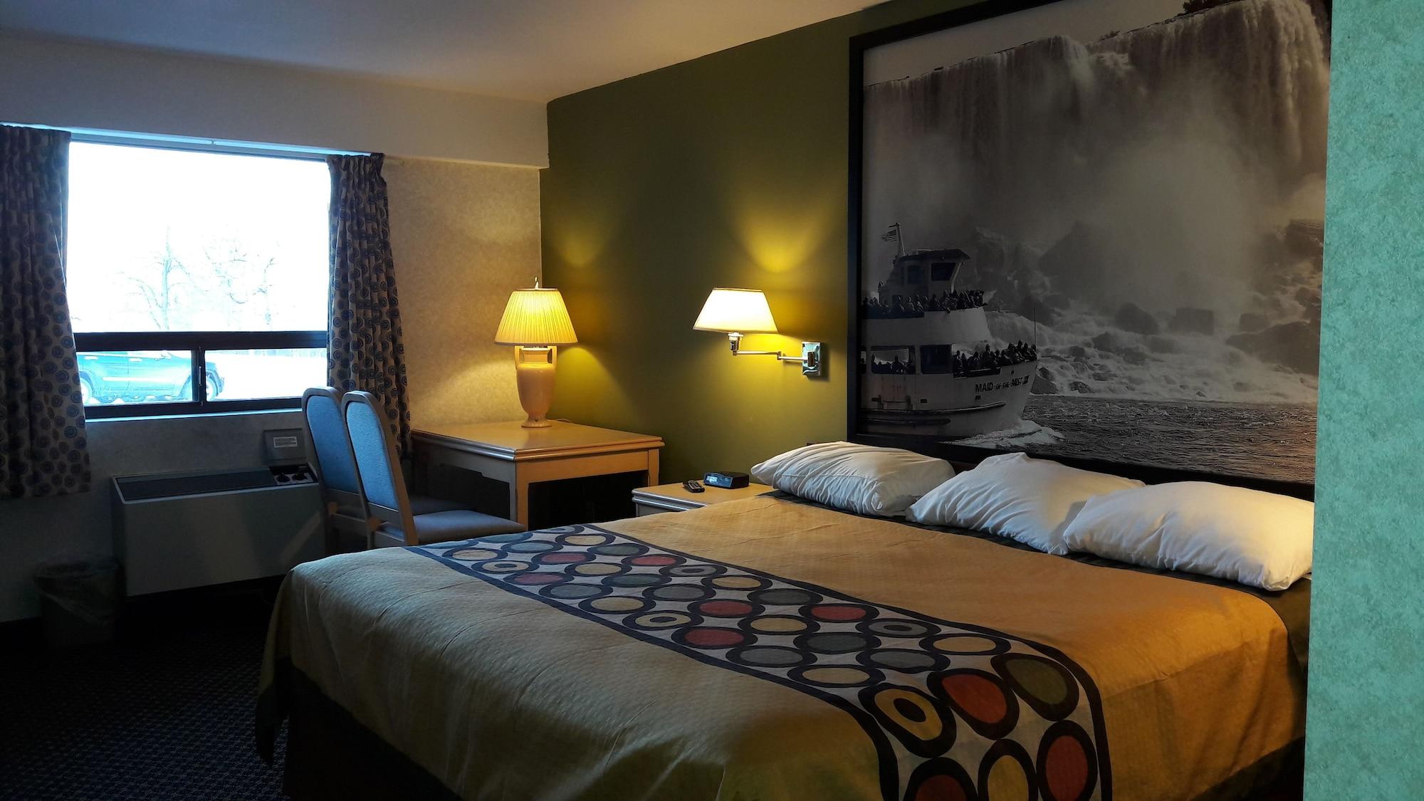 Super 8 By Wyndham Niagara Falls North Exterior photo